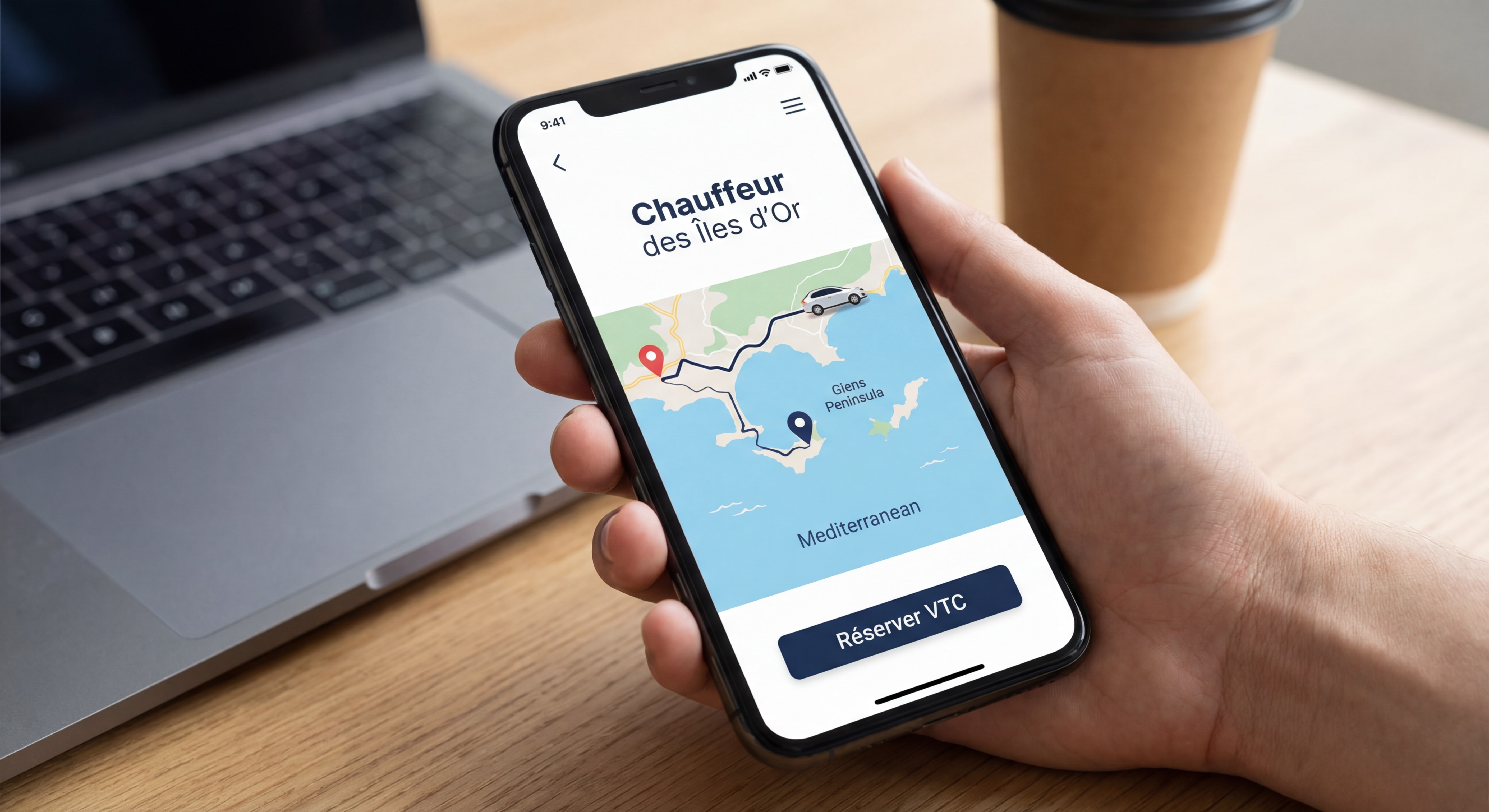 Application mobile Chauffeur des Îles d'Or sur smartphone - Interface de réservation VTC Giens avec carte de la presqu'île