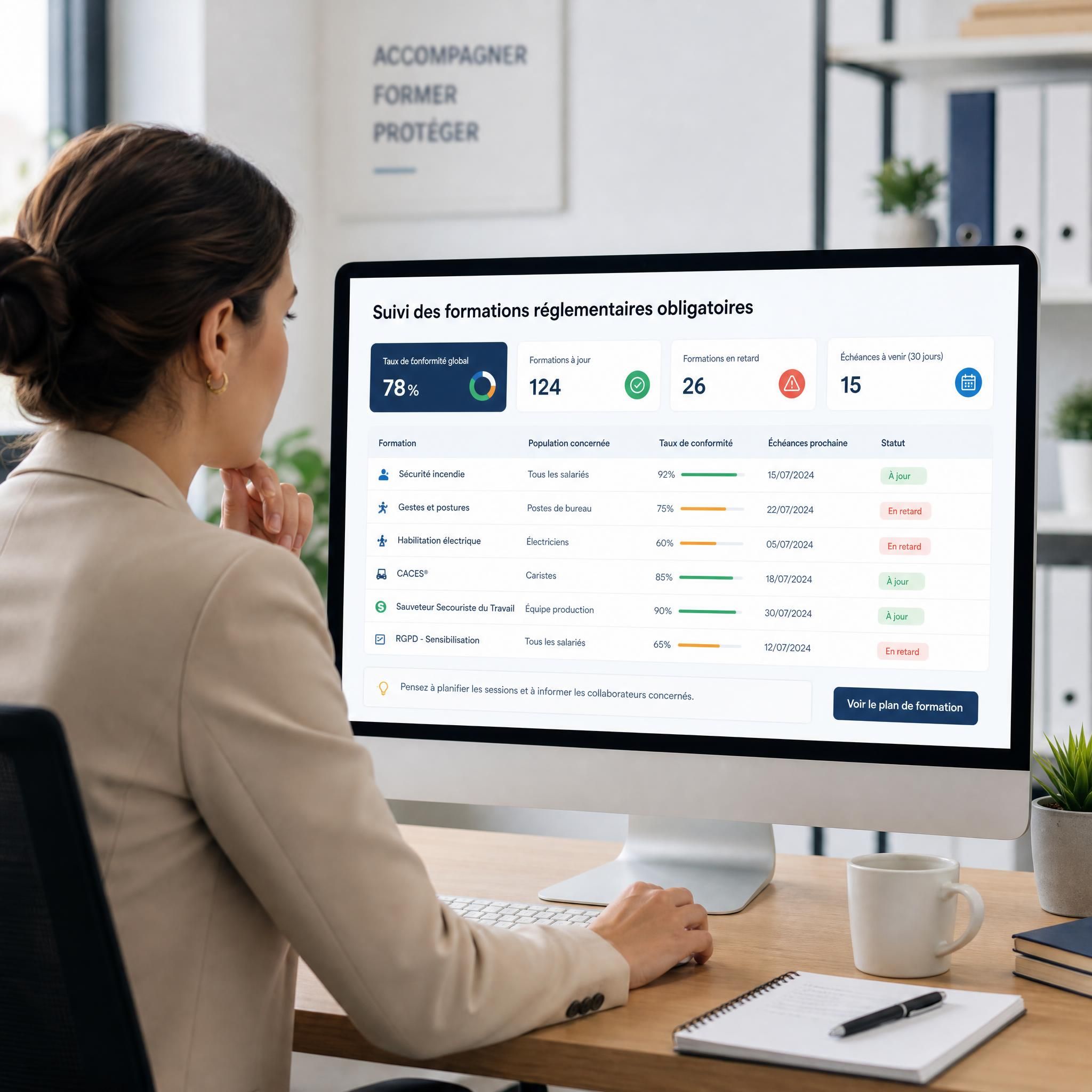 Responsable RH consultant un tableau de suivi des formations réglementaires obligatoires en entreprise