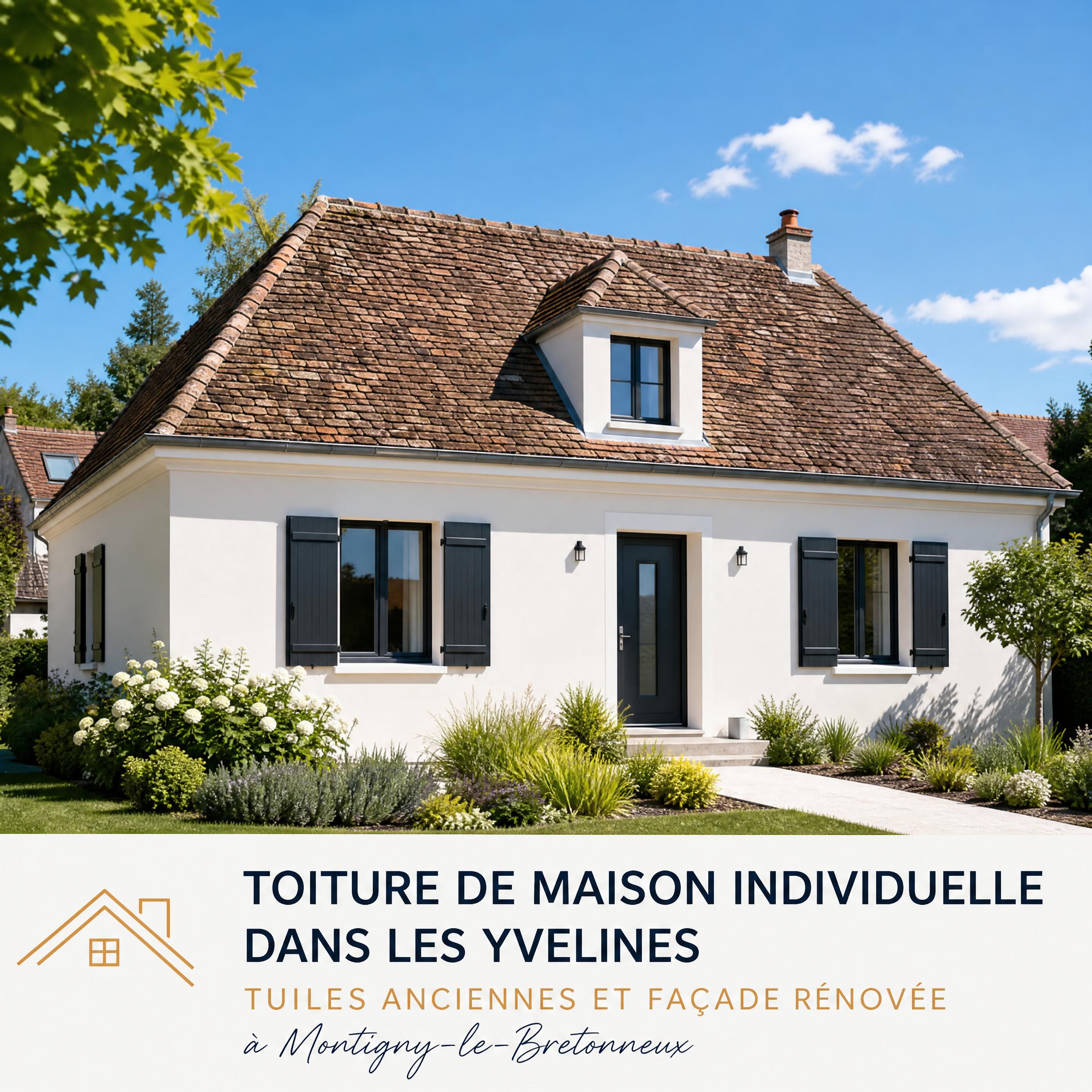 Toiture de maison individuelle dans les Yvelines avec tuiles anciennes et façade rénovée sous un soleil d'été à Montigny-le-Bretonneux